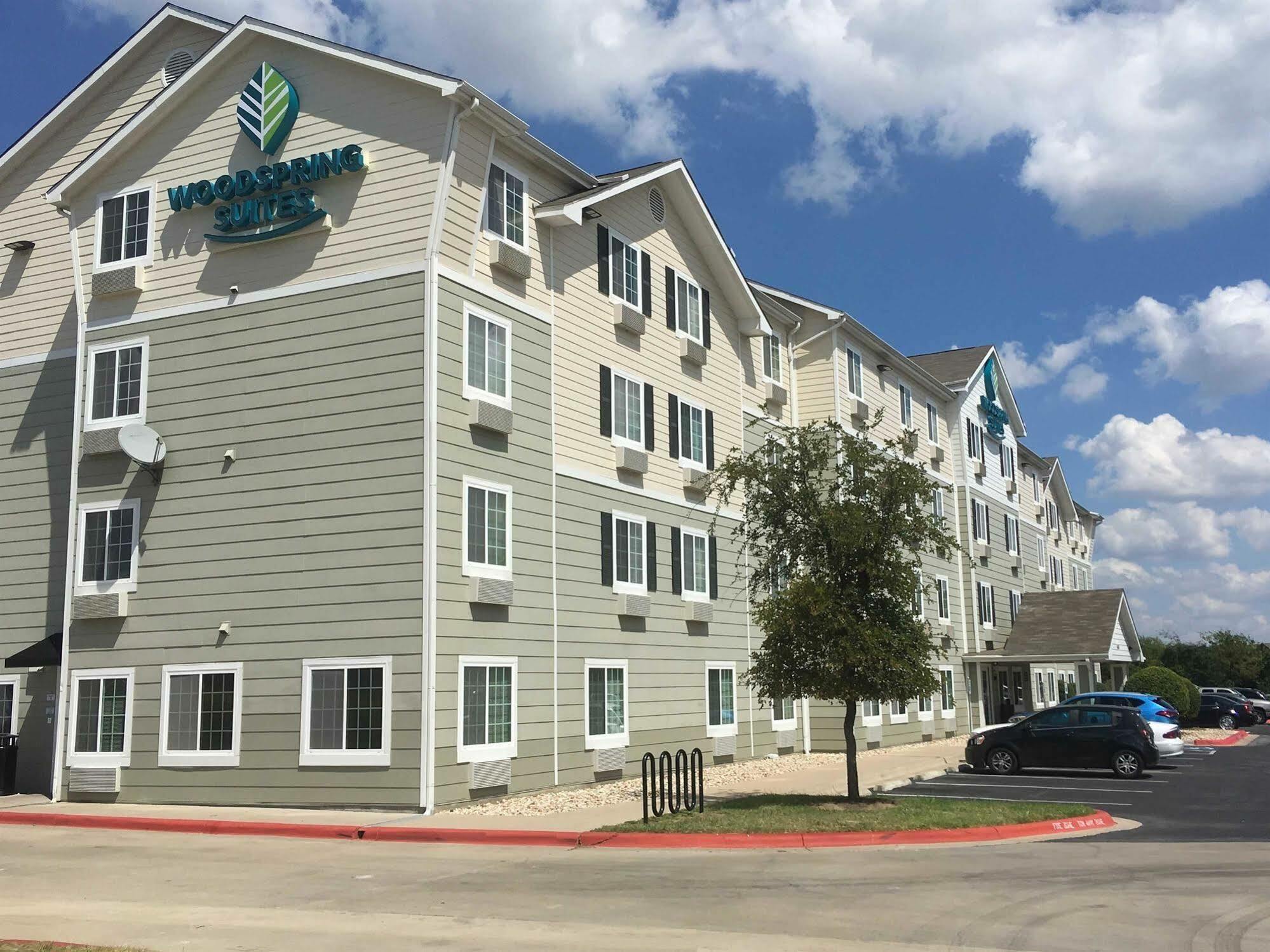 Woodspring Suites Louisville Southeast Forest Hills Kültér fotó